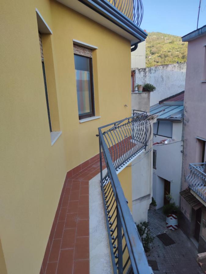 Cottage Gole Alcantara Pafumi Graniti Екстериор снимка